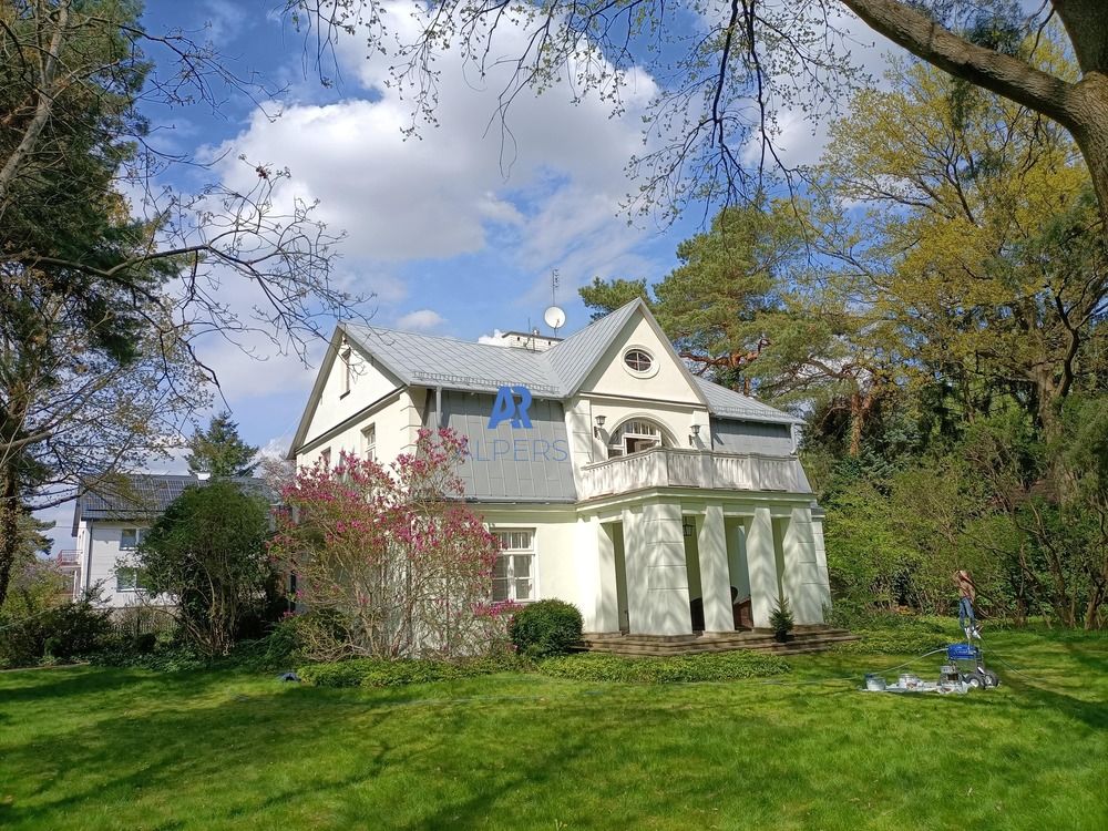 Malowanie dachów w powiecie Radomskim Malowanie dachów w powiecie Radomskim